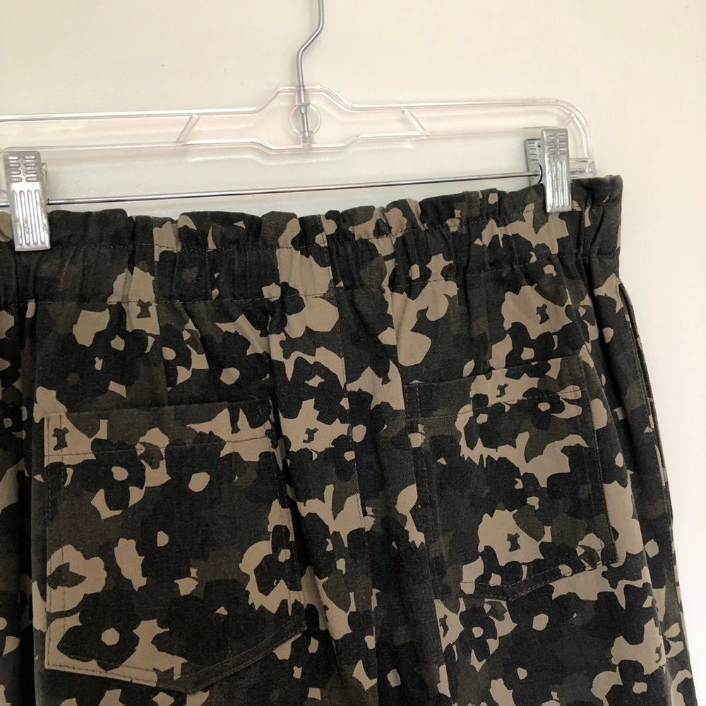 Anthropologie Amadi Trousers Floral Camo New Small - Picture 5 of 7